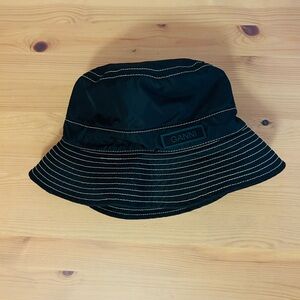 Ganni Black Bucket Hat with White Stitching